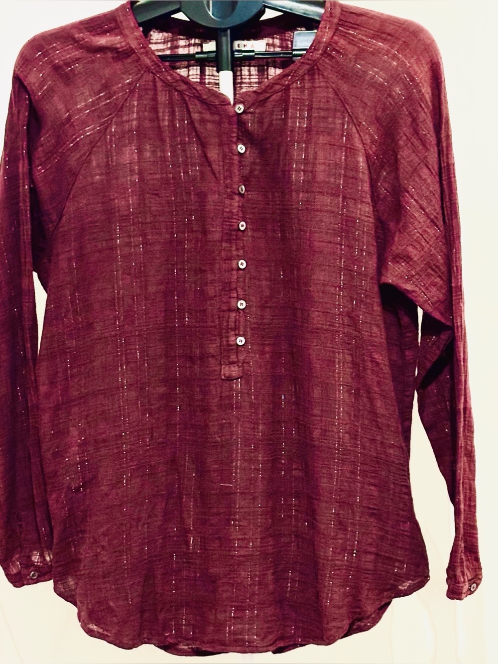 Xirena Atlas Henley Top Gold Lurex-Striped Burgundy Gauze Long Sleeve Size M EUC